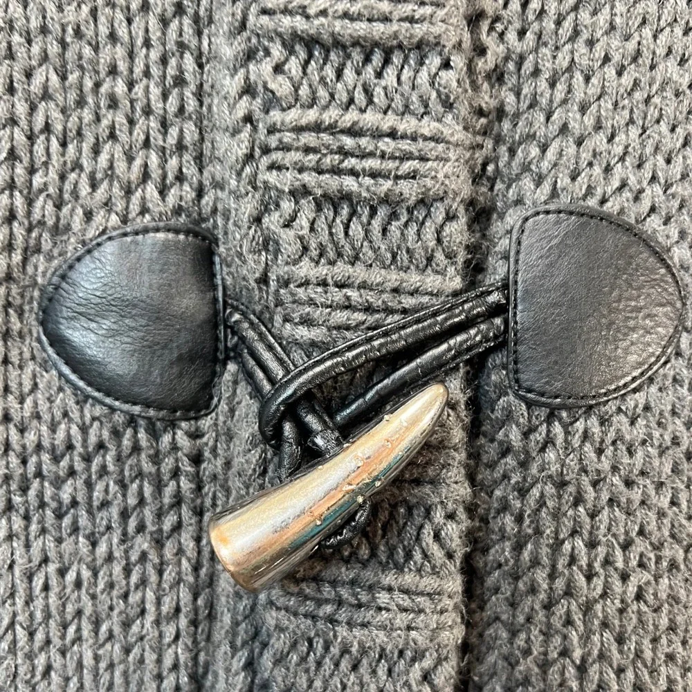 Michael Kors Gray Knit‎ Toggle Closure Poncho Cape Sweater Large